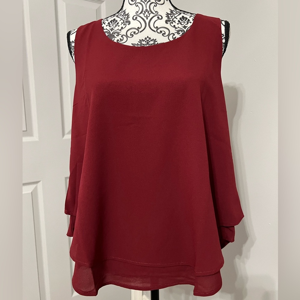 NWT- Paper Crane - Size Medium- Burgundy Layered Solid Tank Top.